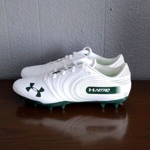 Under Armour men's Nitro Low mc White Ankle-High leather Football shoe